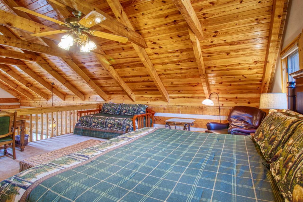 Timber Wolf Villa Woodland Park Bagian luar foto