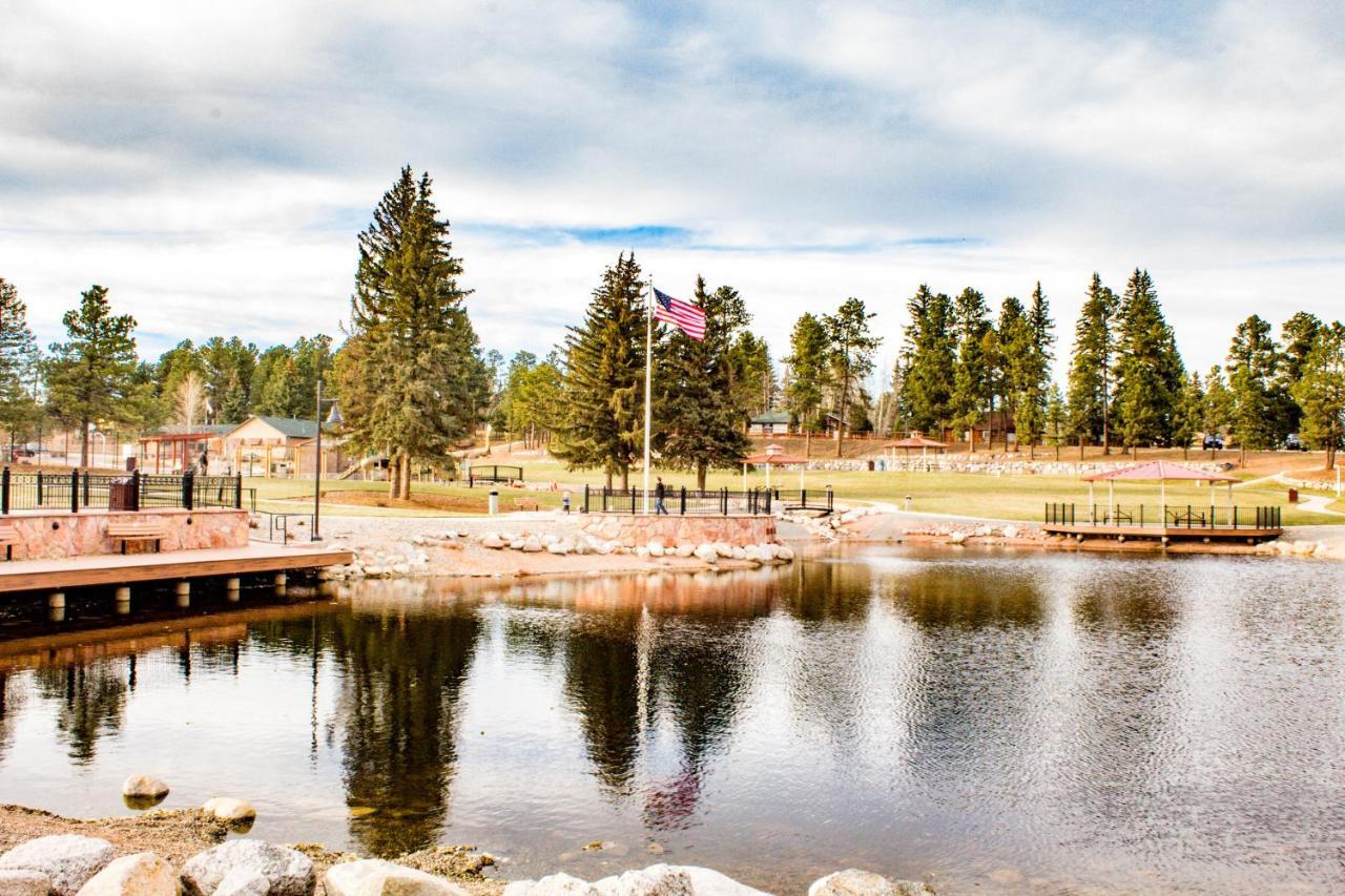 Timber Wolf Villa Woodland Park Bagian luar foto