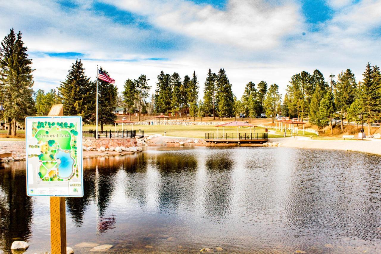 Timber Wolf Villa Woodland Park Bagian luar foto